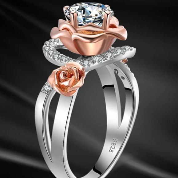 NWOT Rose 1 Karat Topaz Ring Size 7 - Picture 2 of 8